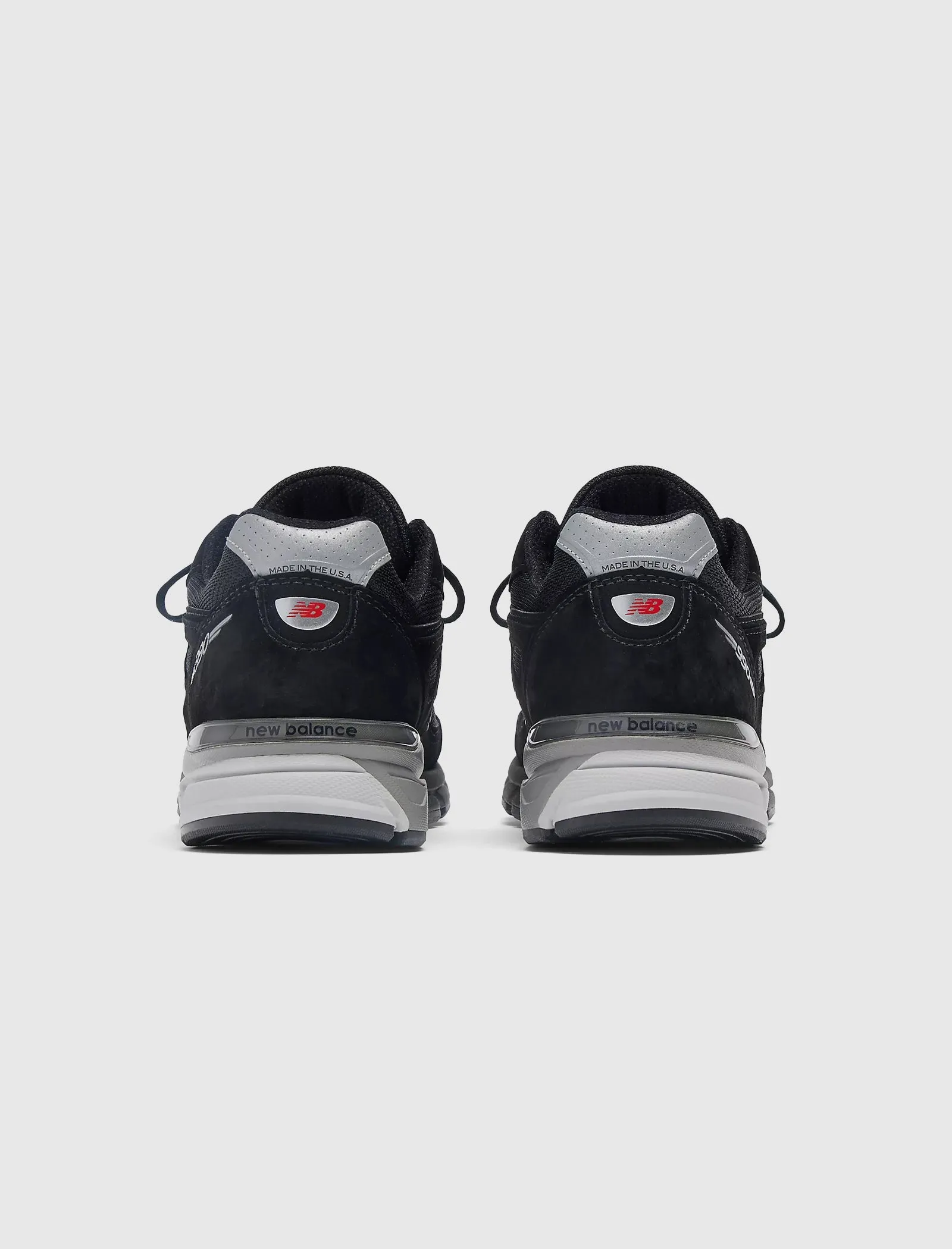 990 V4 "BLACK"