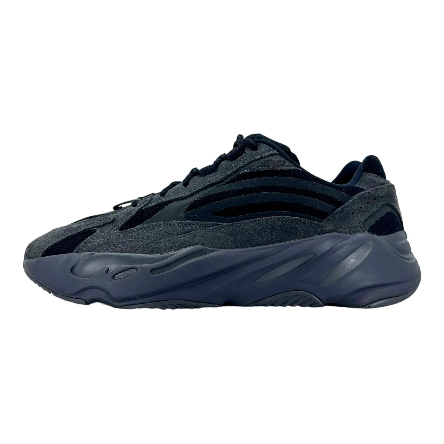 adidas Yeezy Boost 700 V2 Vanta Pre-Owned