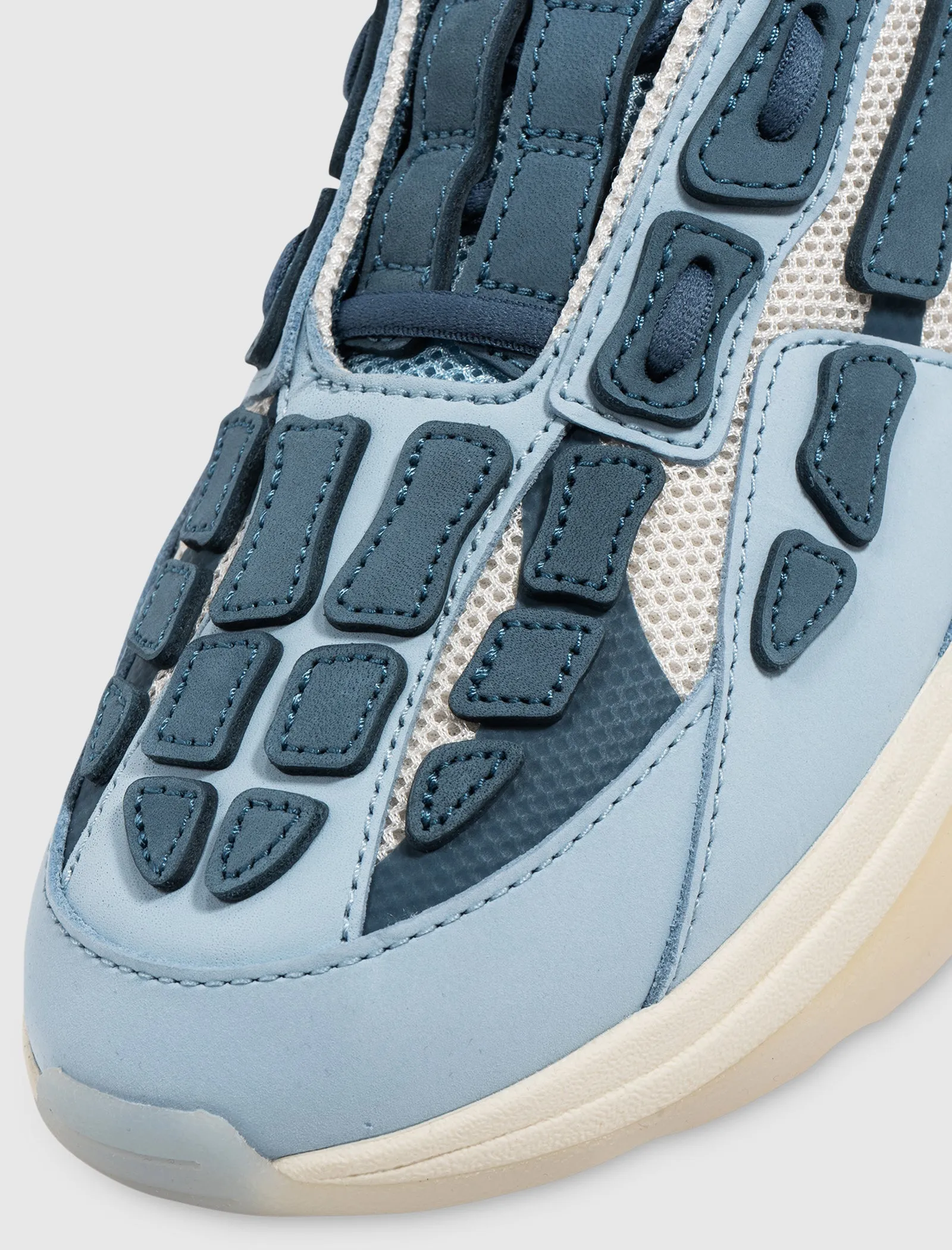 BONE RUNNER "BABY BLUE"