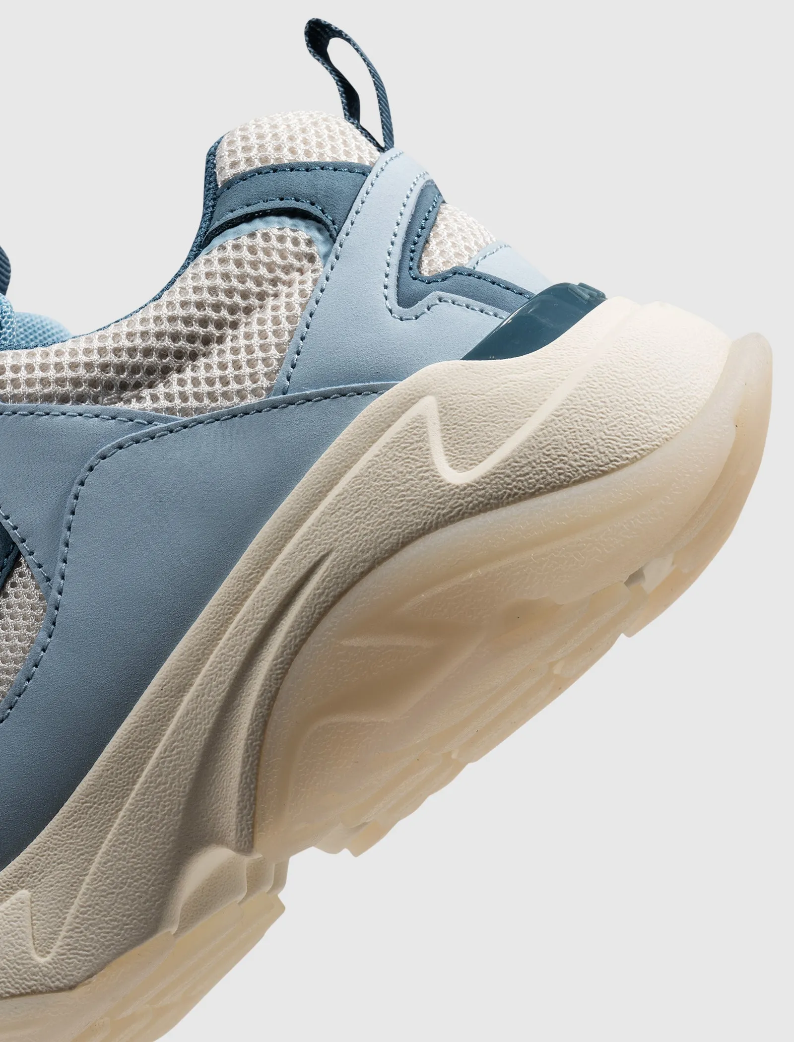 BONE RUNNER "BABY BLUE"