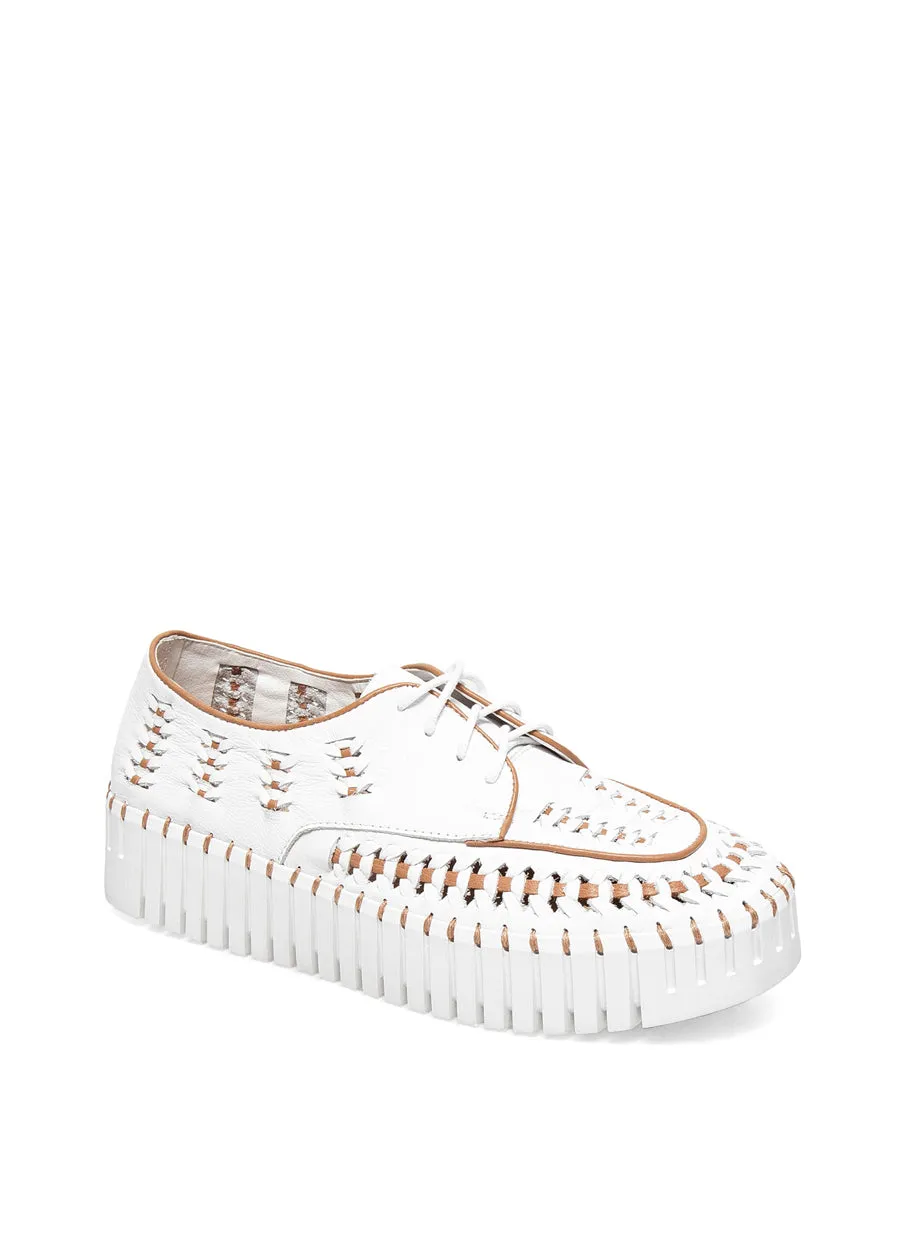 Brodies Sneakers - White / Tan