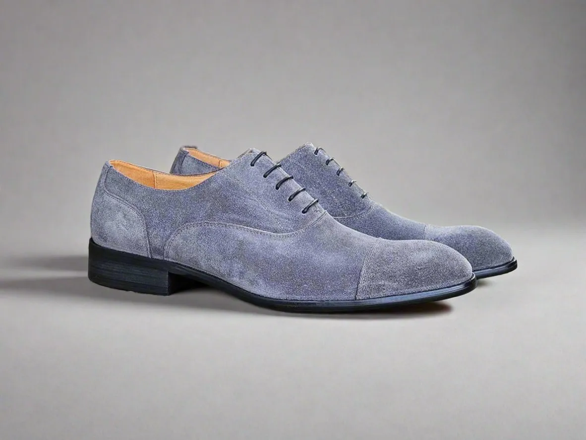 Cap Toe Suede Lace-up Shoe