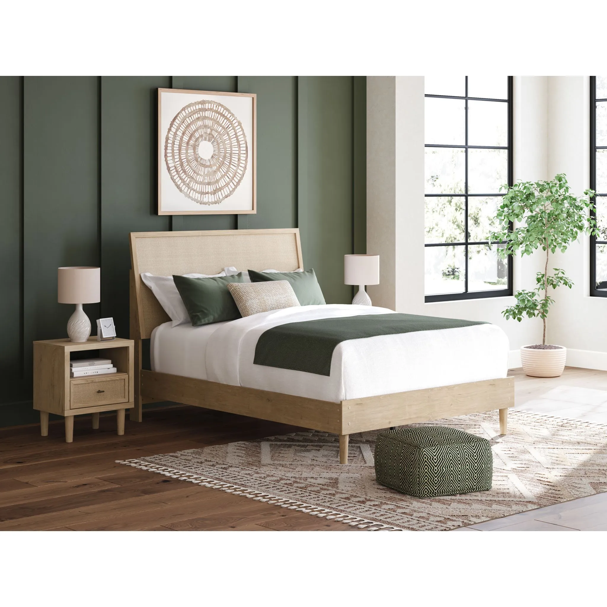 Cielden Platform Bed