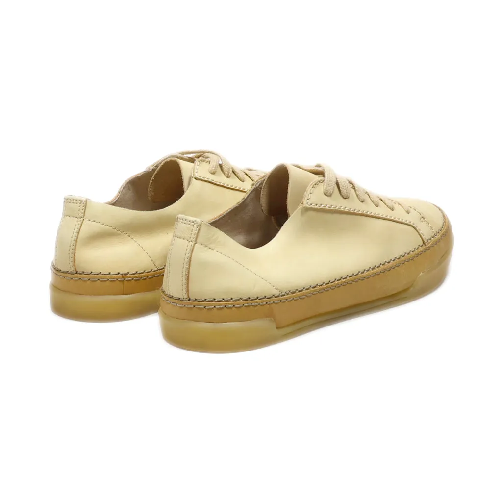 Clarks Cushion Plus Low-Top Sneakers Leather Beige Colour For Women