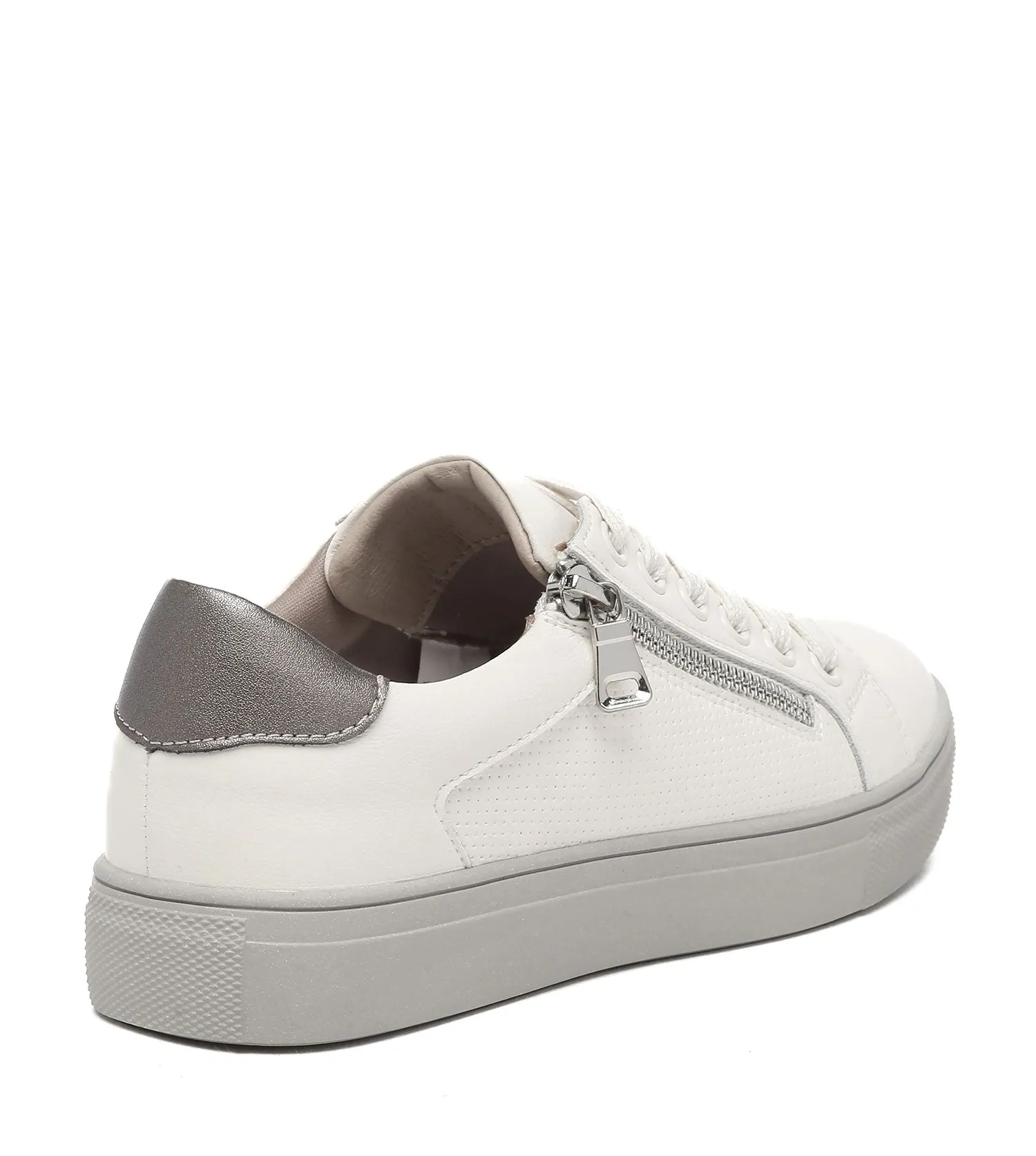 EVERAU Chloe White Sneakers | Casual & Sneaker EA5040