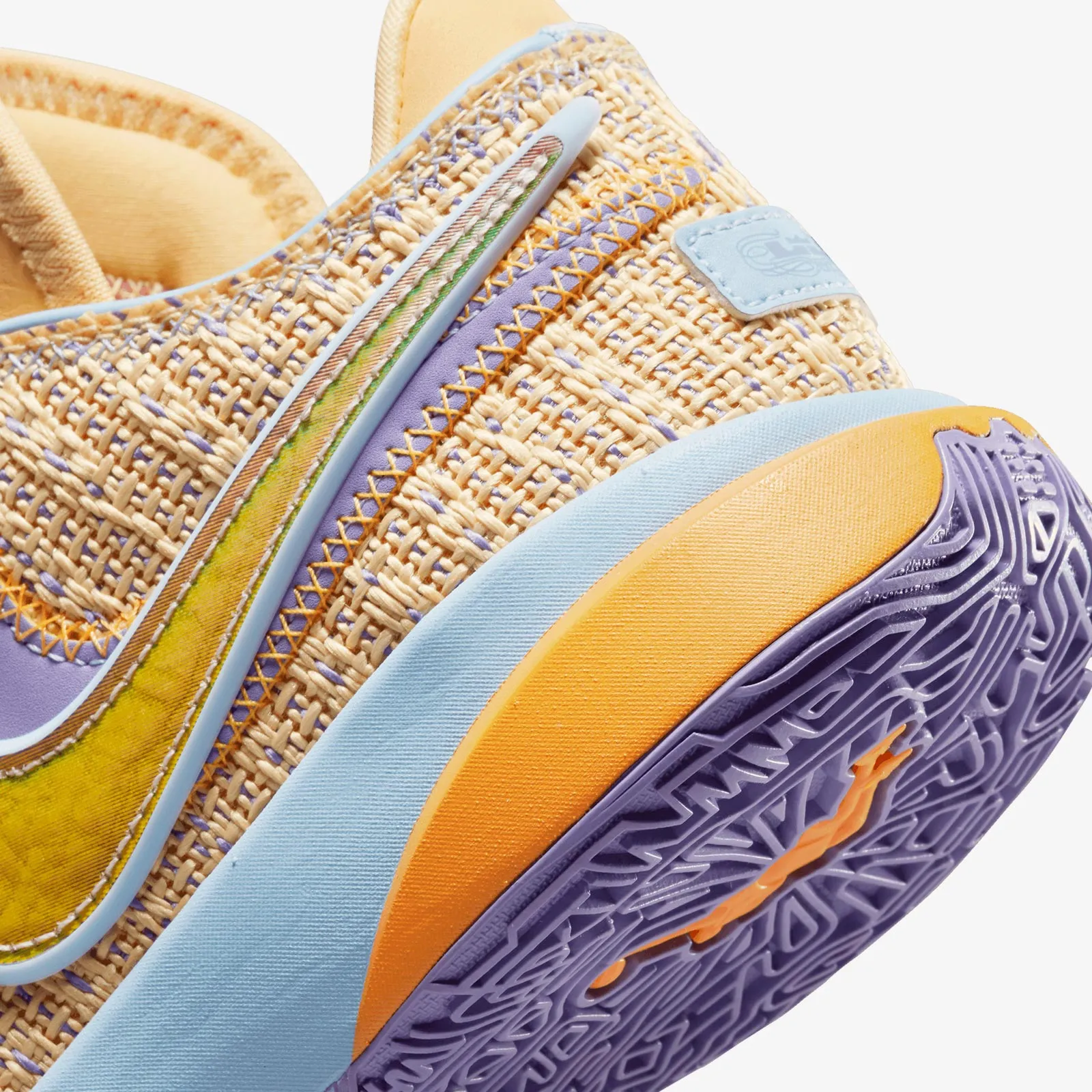 LeBron 20 (GS) - 'Celestial Gold'