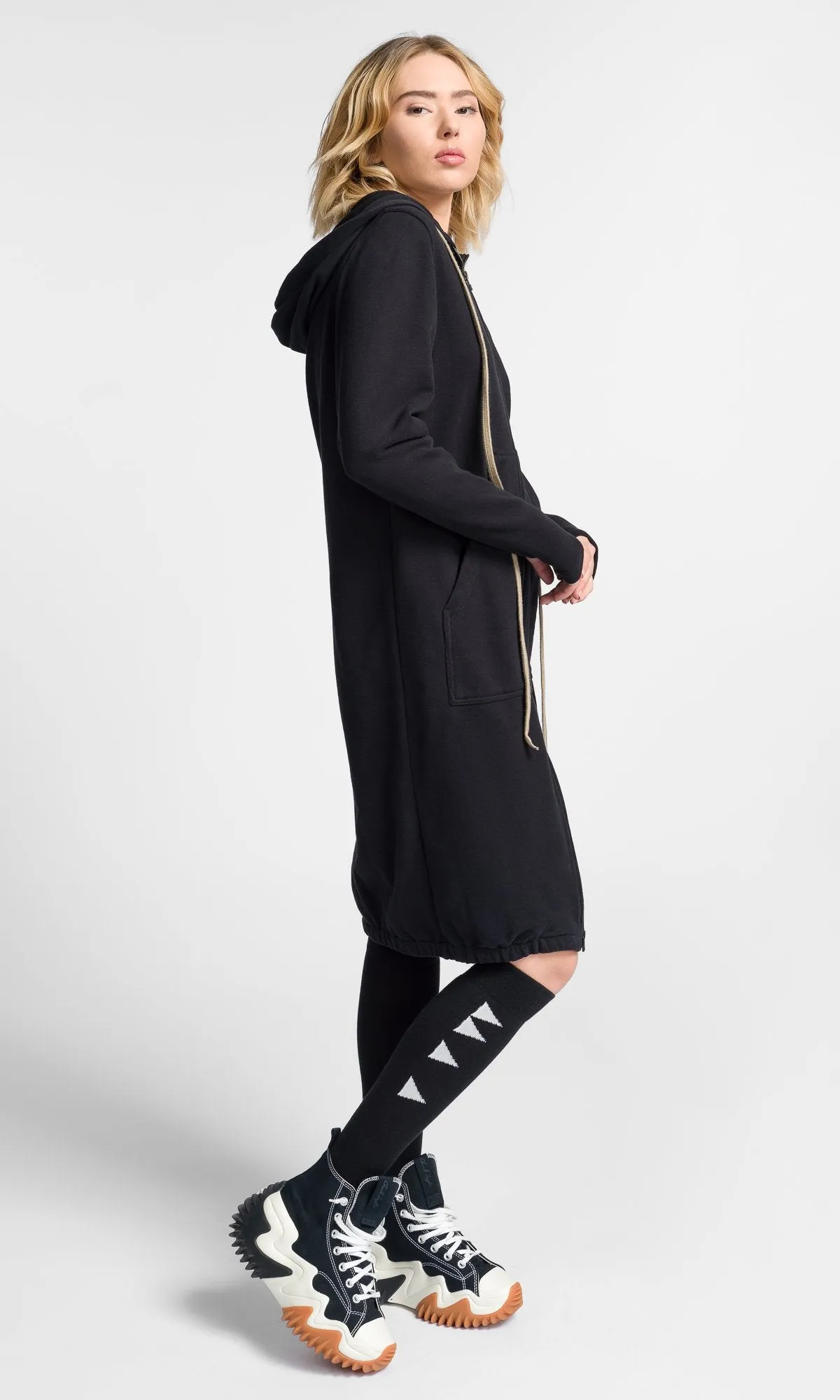 Long Hooded Zipper Sweatshirt