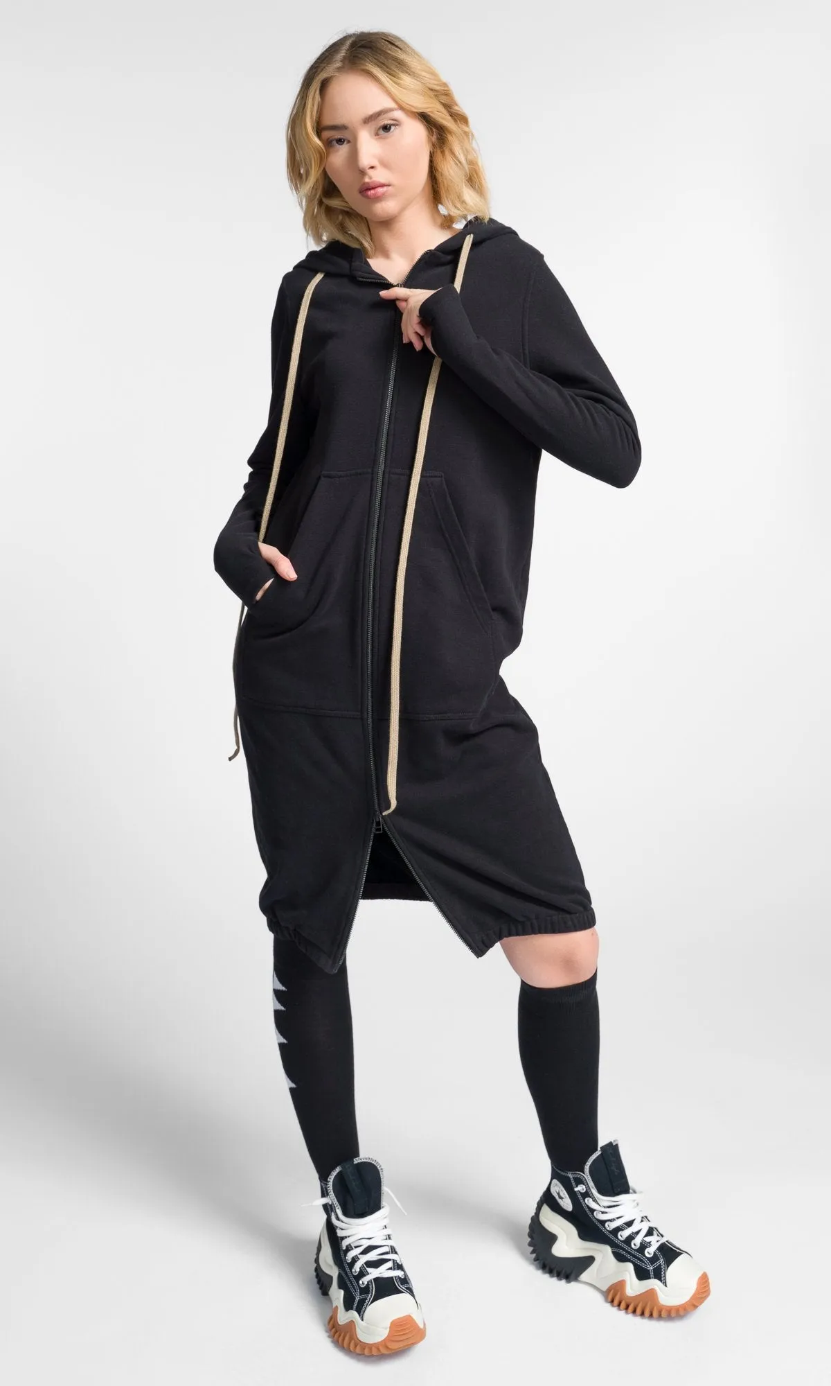 Long Hooded Zipper Sweatshirt