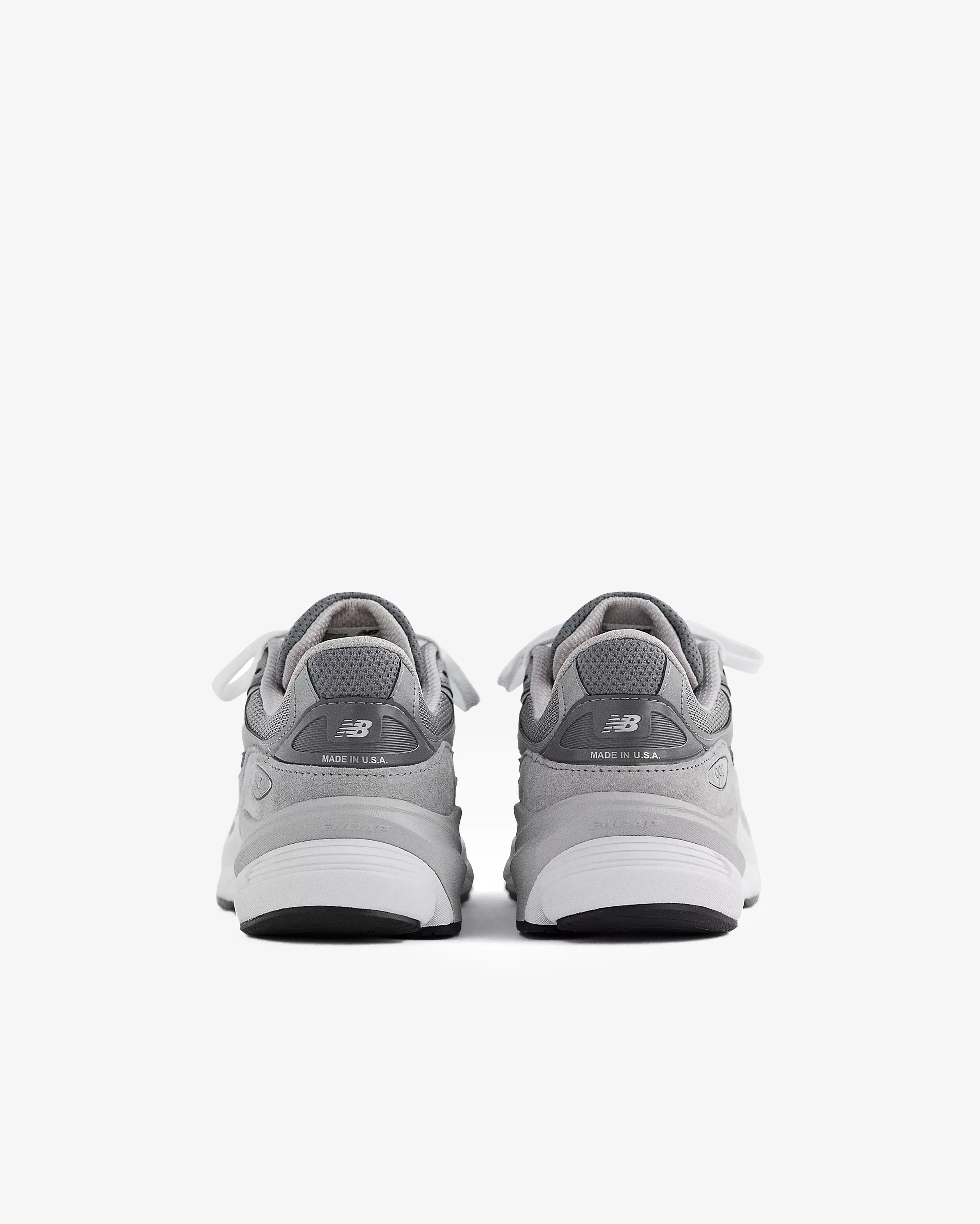 New Balance - 990V6 Sneakers - (Grey)