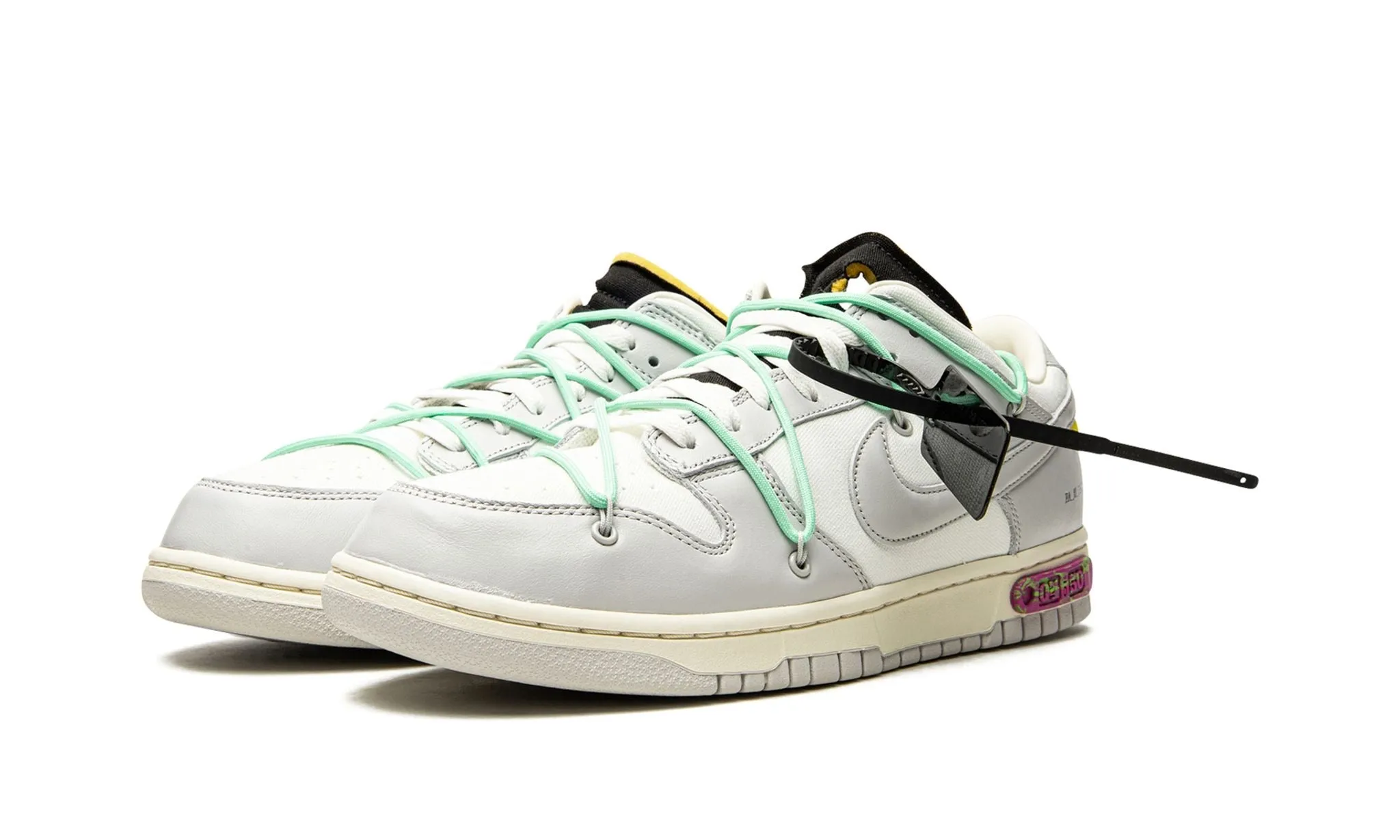 NIKE X OFF WHITE DUNK LOW LOT 04