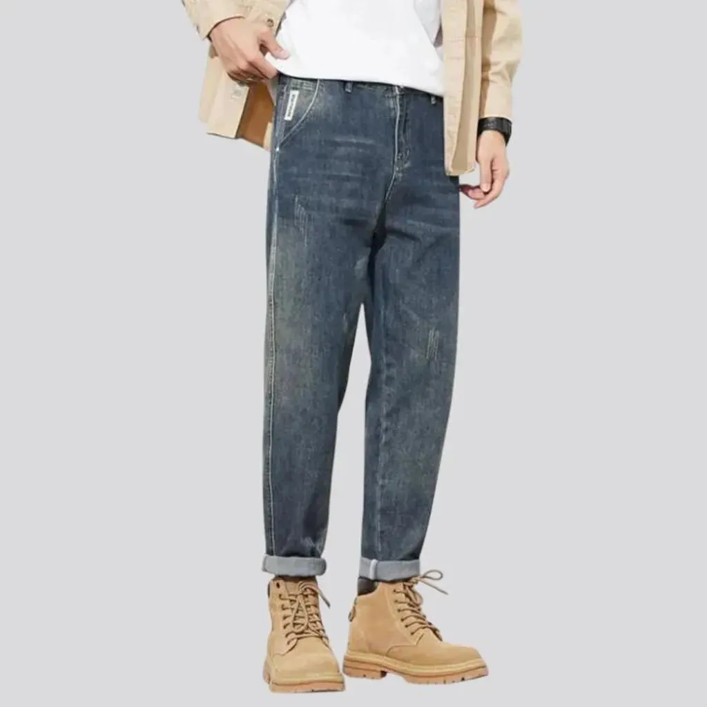 Retro style loose fit men's jeans