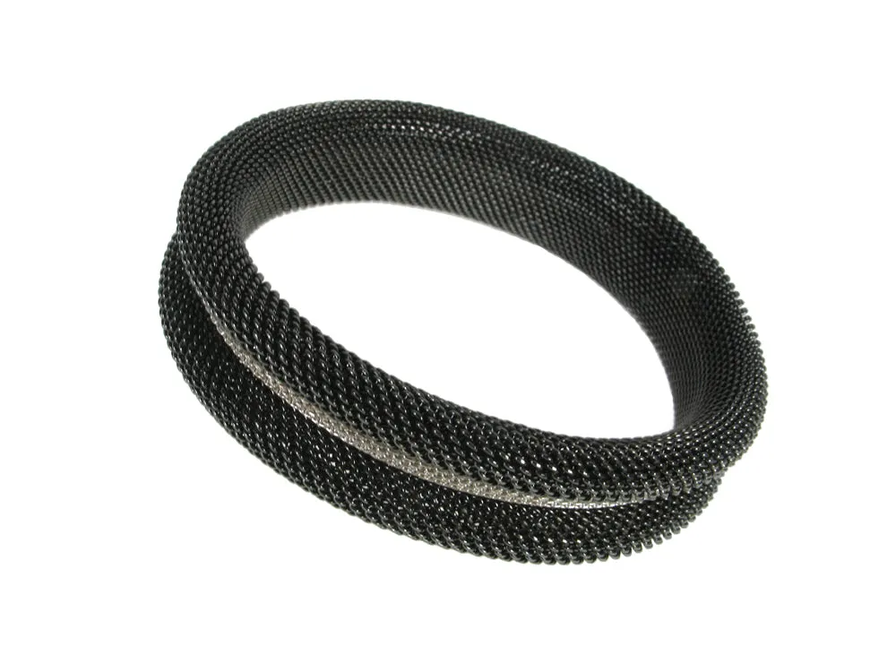 Rolled Mesh Bracelet With Insert Accent