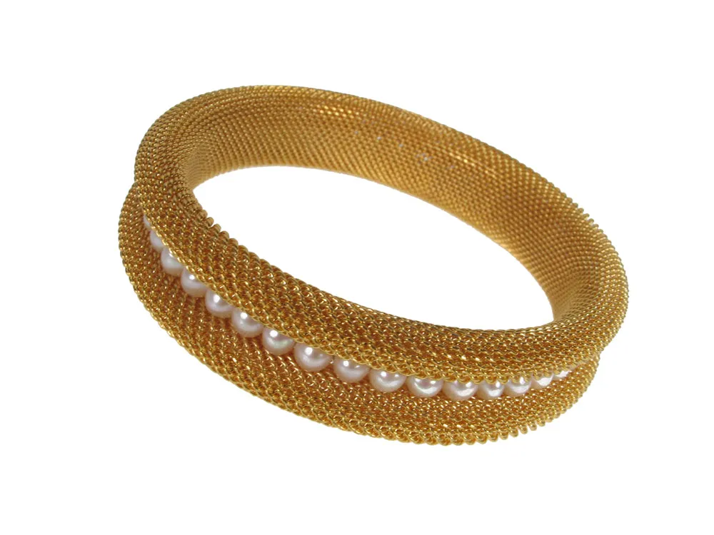 Rolled Mesh Bracelet With Insert Accent