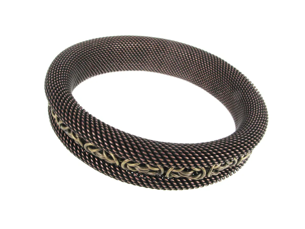 Rolled Mesh Bracelet With Insert Accent