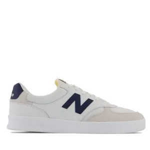 Scarpe Uomo NEW BALANCE Sneakers 300 Court in Mesh e Suede colore White e Navy