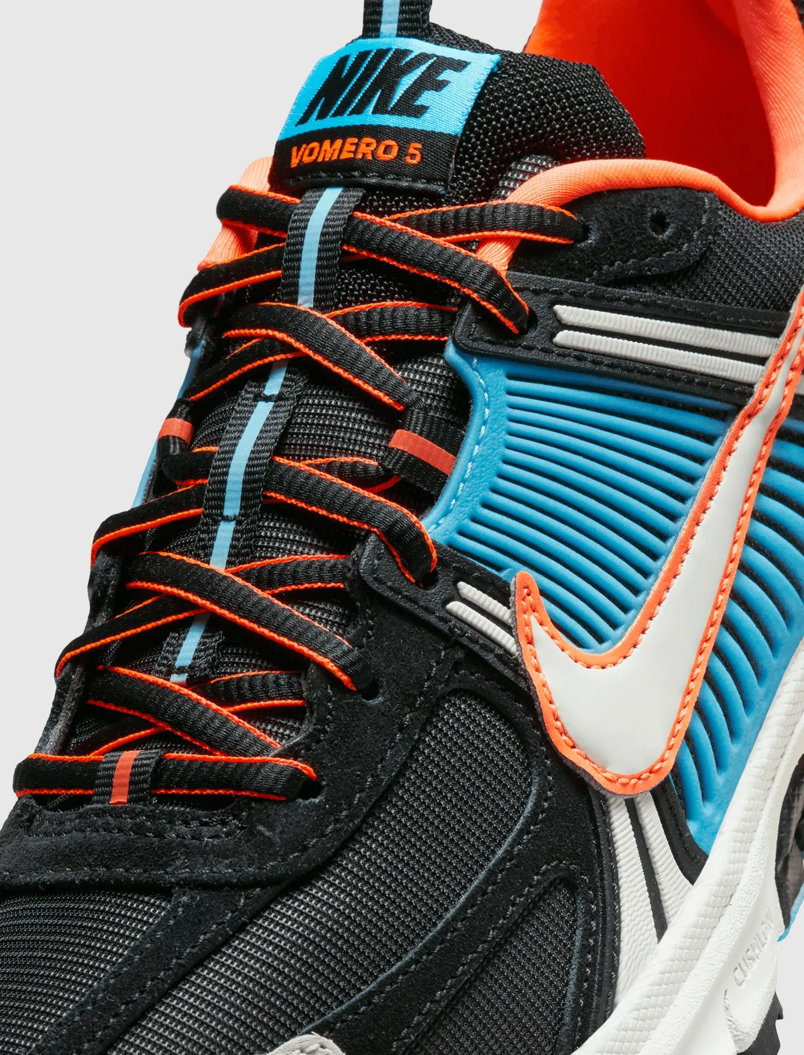 WOMEN'S NIKE ZOOM VOMERO 5  "BLACK/LIGHT BONE/BLUE GAZE/TOTAL ORANGE"